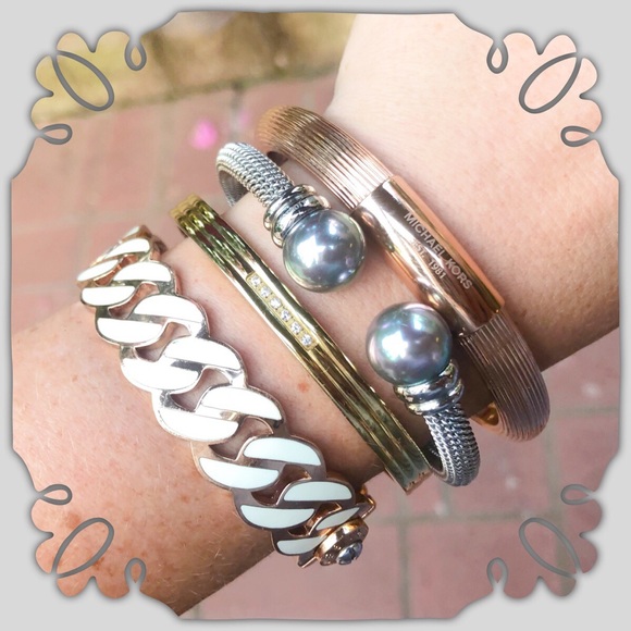 🌙Stacked Arm Candy Mystery Box❓ - Picture 8 of 8